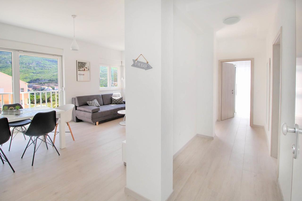 Bacan Family Apartments ツァヴタット エクステリア 写真