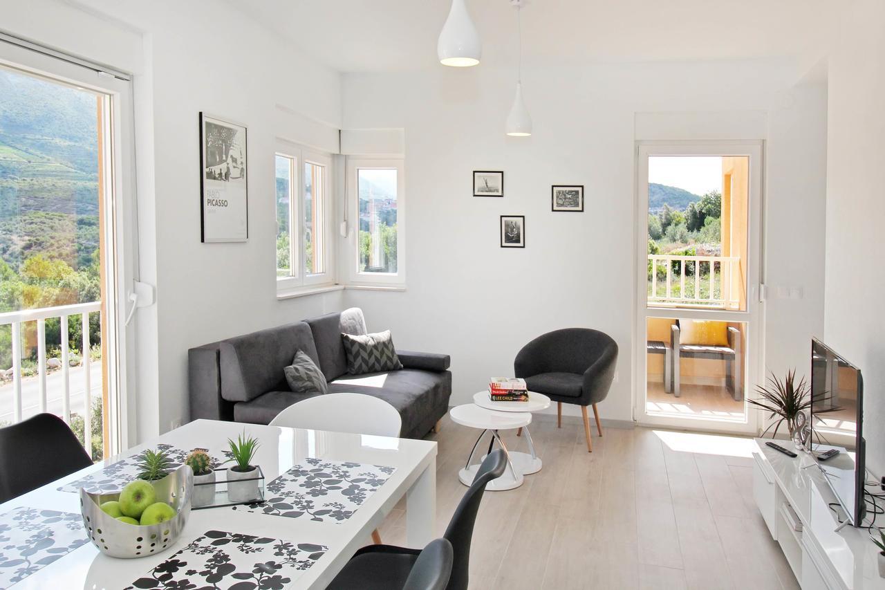 Bacan Family Apartments ツァヴタット エクステリア 写真