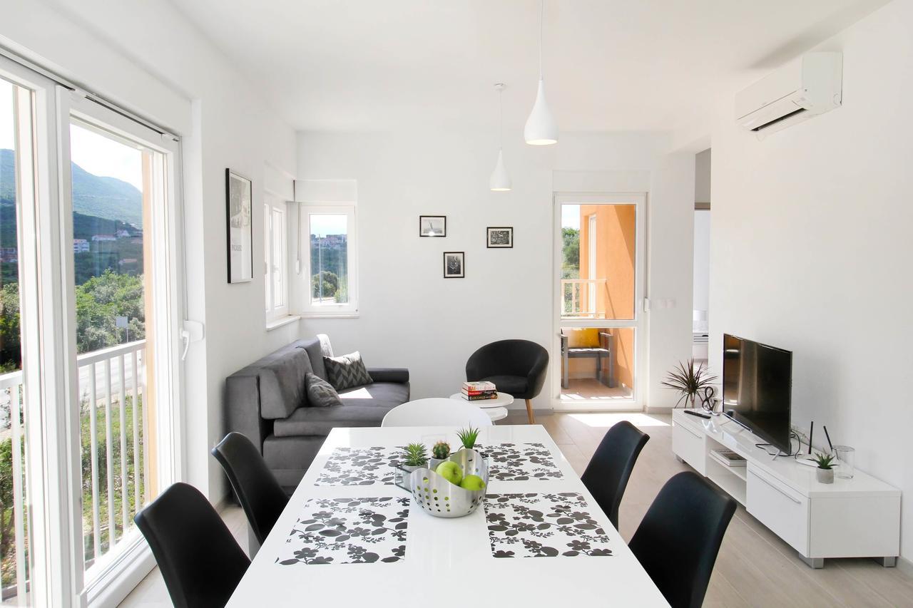 Bacan Family Apartments ツァヴタット エクステリア 写真