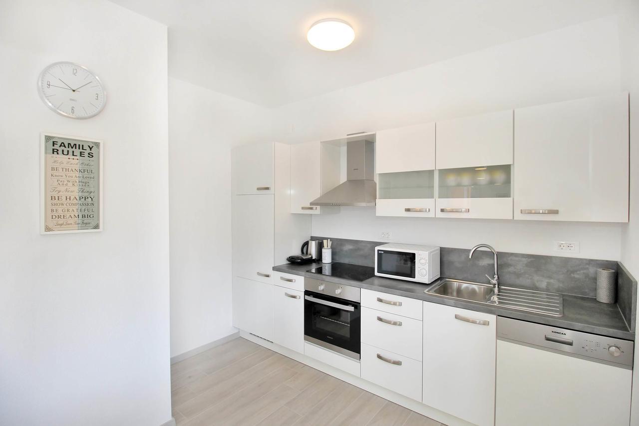 Bacan Family Apartments ツァヴタット エクステリア 写真